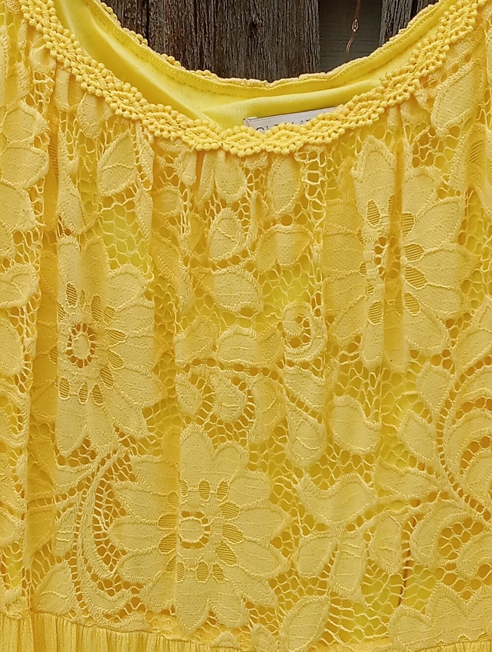 Signature by Robbie Bee Yellow Tiered Gauze and Lace Sundress, L - Picture 3 of 6